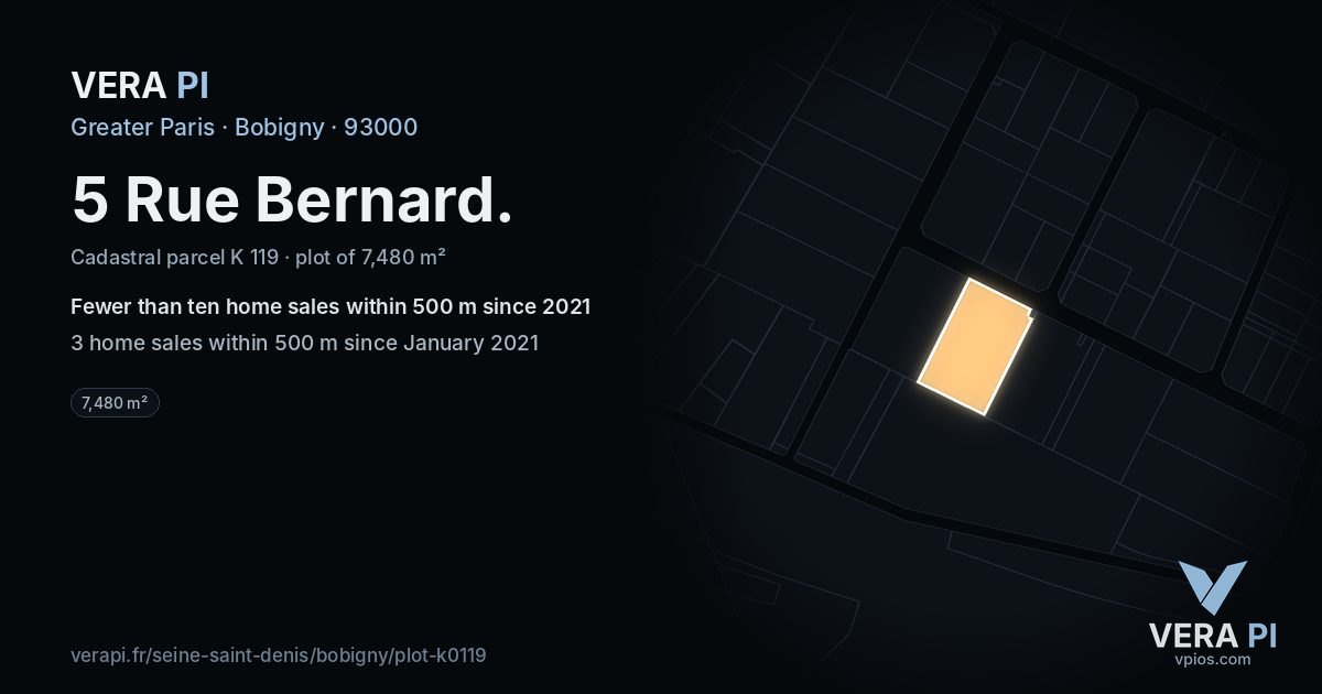 5 Rue Bernard, Bobigny at night – the plot lit, the parcels around coloured by the prices near them