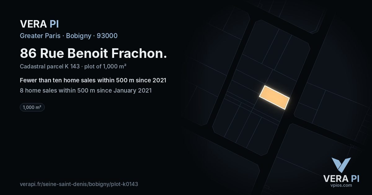 86 Rue Benoit Frachon, Bobigny at night – the plot lit, the parcels around coloured by the prices near them