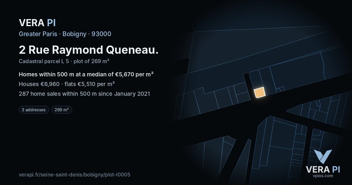 2 Rue Raymond Queneau, Bobigny at night – the plot lit, the parcels around coloured by the prices near them