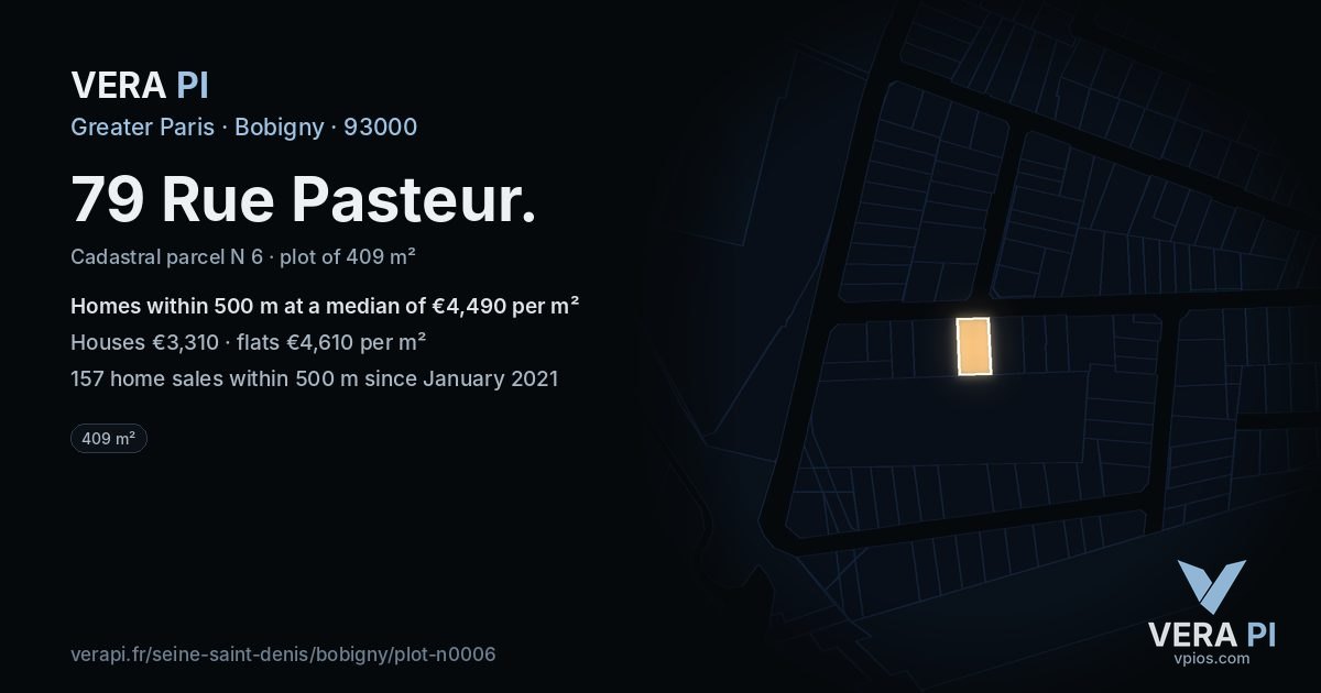 79 Rue Pasteur, Bobigny at night – the plot lit, the parcels around coloured by the prices near them