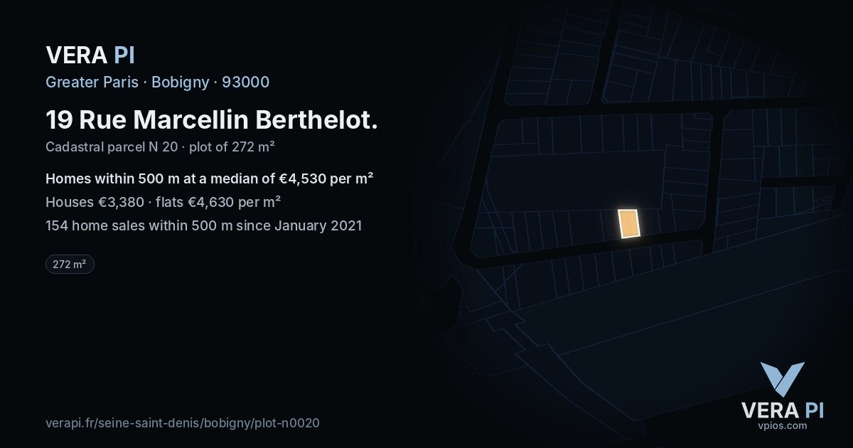 19 Rue Marcellin Berthelot, Bobigny at night – the plot lit, the parcels around coloured by the prices near them