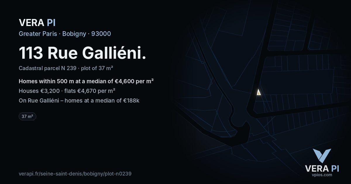 113 Rue Galliéni, Bobigny at night – the plot lit, the parcels around coloured by the prices near them