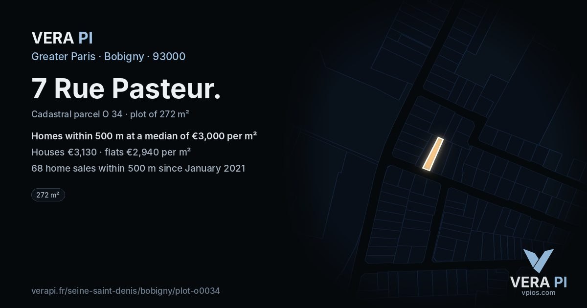 7 Rue Pasteur, Bobigny at night – the plot lit, the parcels around coloured by the prices near them