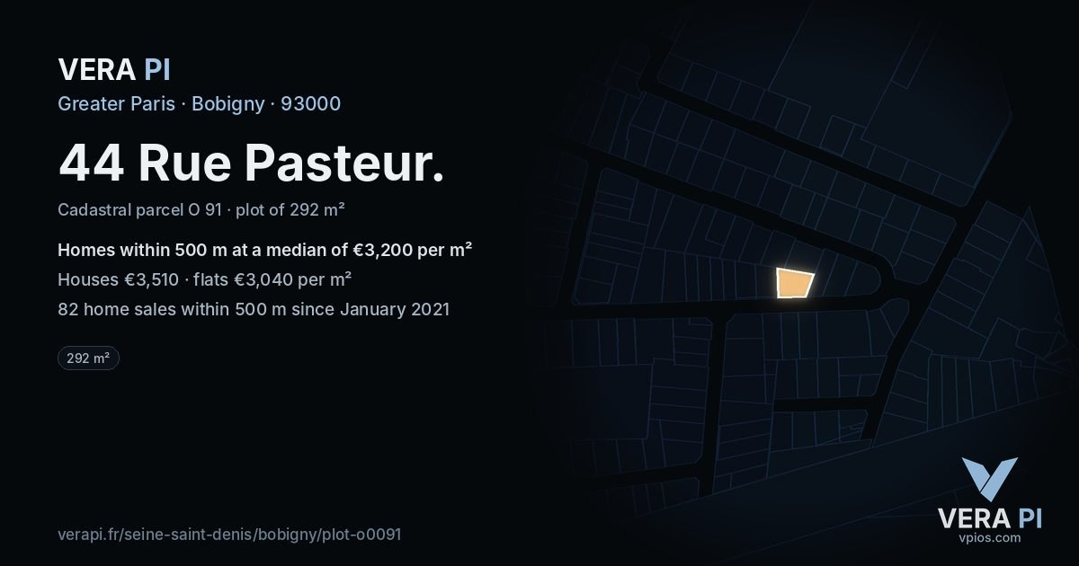 44 Rue Pasteur, Bobigny at night – the plot lit, the parcels around coloured by the prices near them