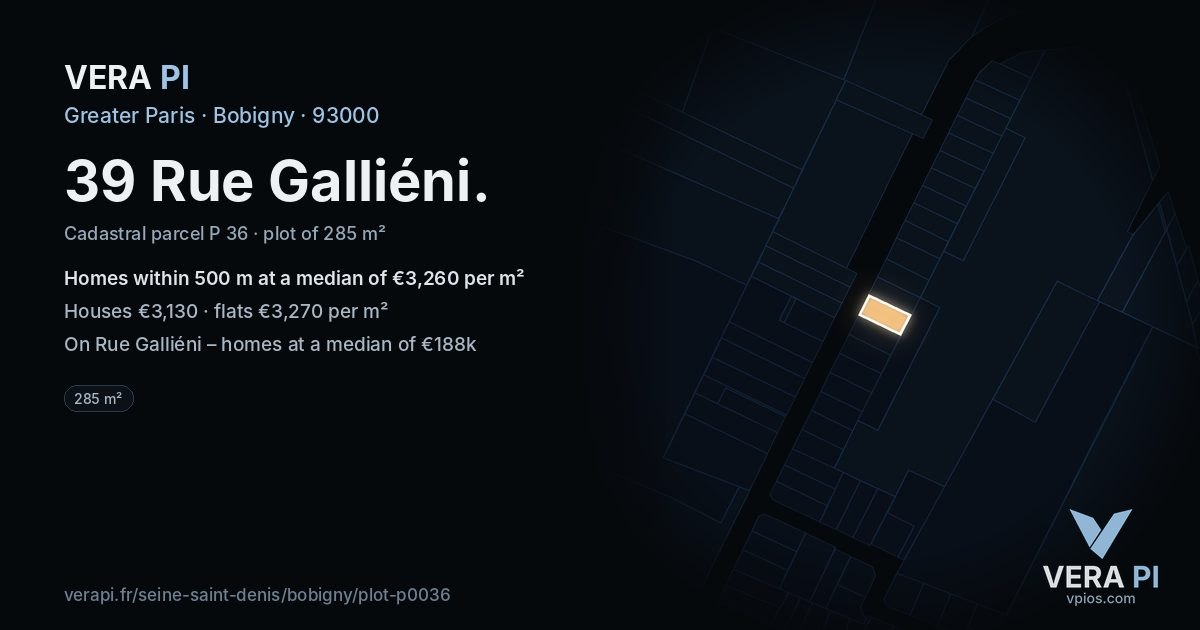 39 Rue Galliéni, Bobigny at night – the plot lit, the parcels around coloured by the prices near them