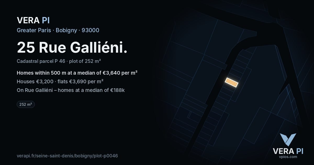 25 Rue Galliéni, Bobigny at night – the plot lit, the parcels around coloured by the prices near them