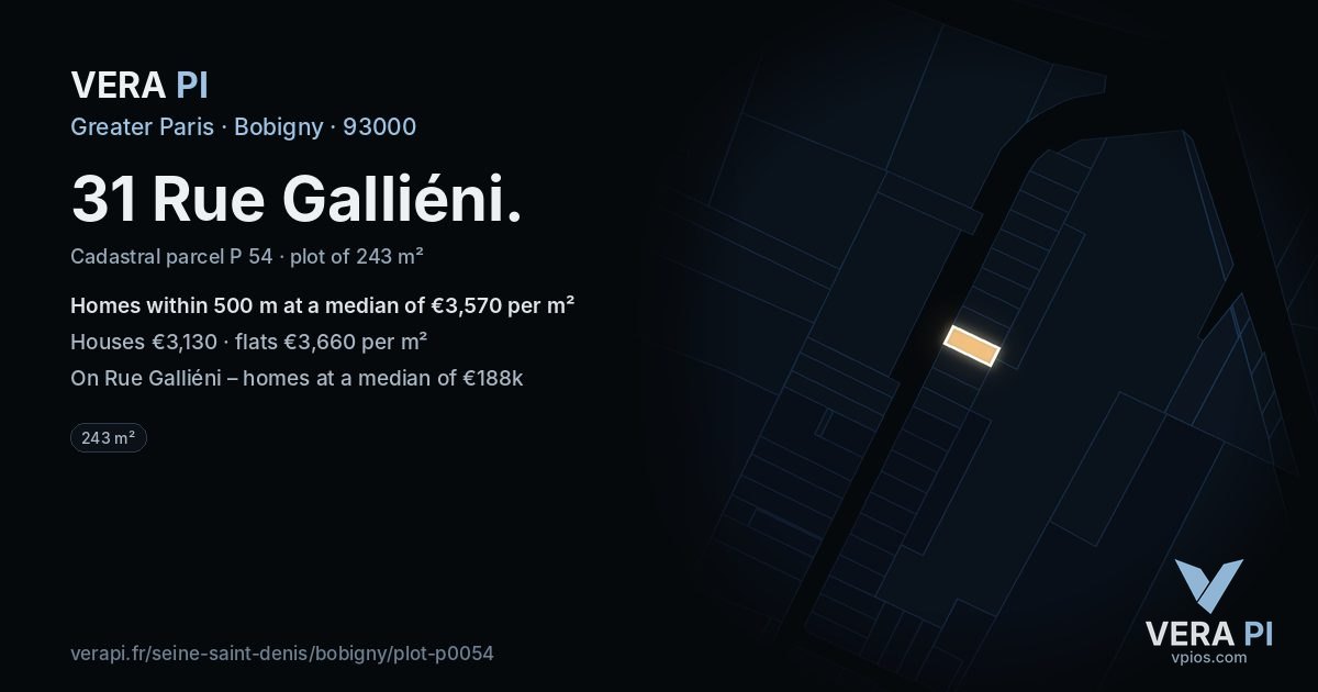 31 Rue Galliéni, Bobigny at night – the plot lit, the parcels around coloured by the prices near them