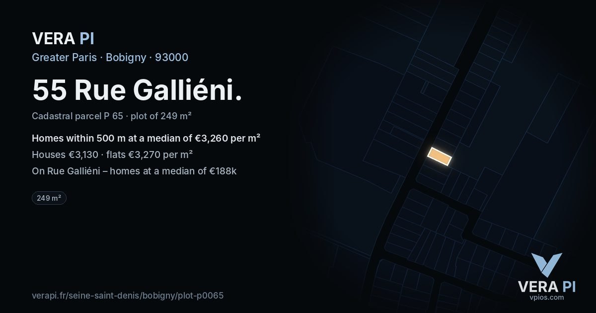 55 Rue Galliéni, Bobigny at night – the plot lit, the parcels around coloured by the prices near them