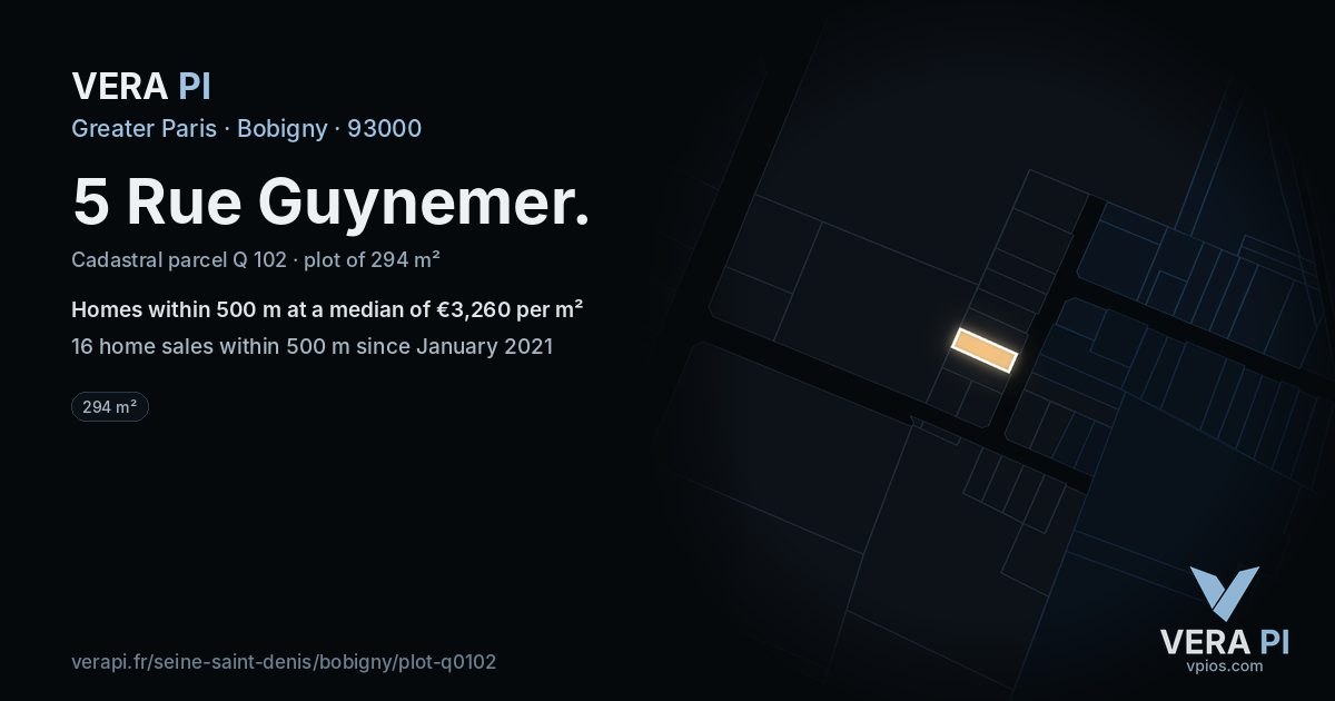5 Rue Guynemer, Bobigny at night – the plot lit, the parcels around coloured by the prices near them