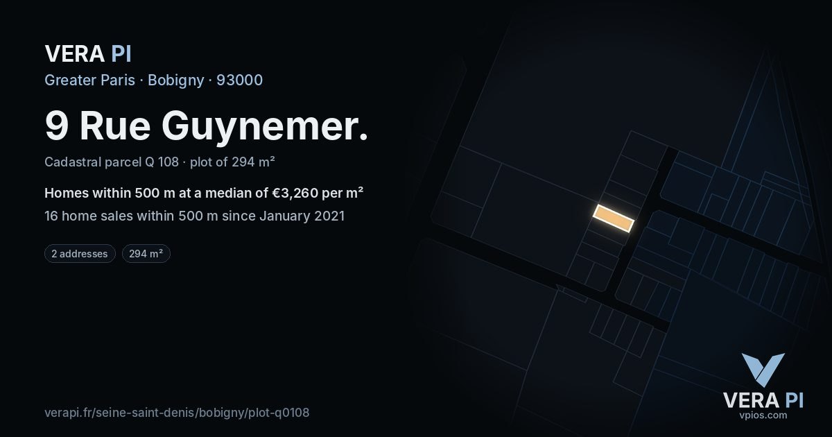 9 Rue Guynemer, Bobigny at night – the plot lit, the parcels around coloured by the prices near them