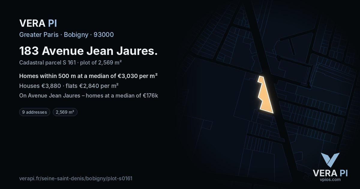 183 Avenue Jean Jaures, Bobigny at night – the plot lit, the parcels around coloured by the prices near them