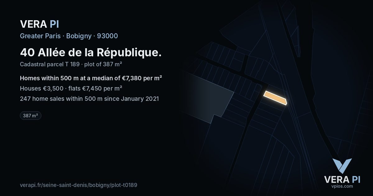 40 Allée de la République, Bobigny at night – the plot lit, the parcels around coloured by the prices near them