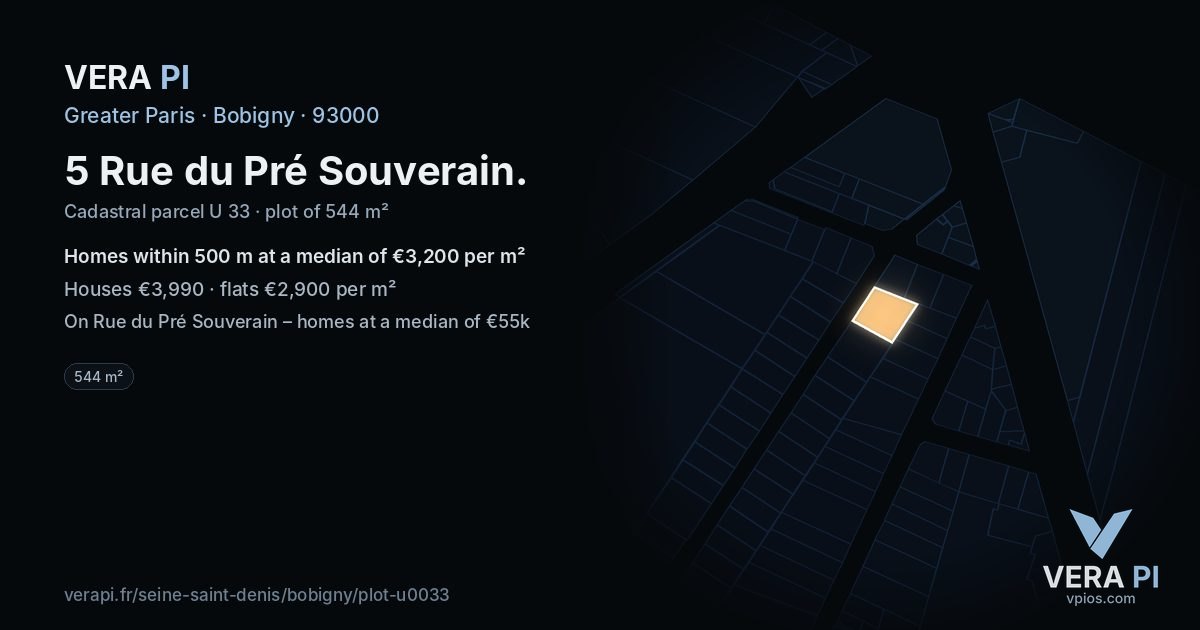 5 Rue du Pré Souverain, Bobigny at night – the plot lit, the parcels around coloured by the prices near them