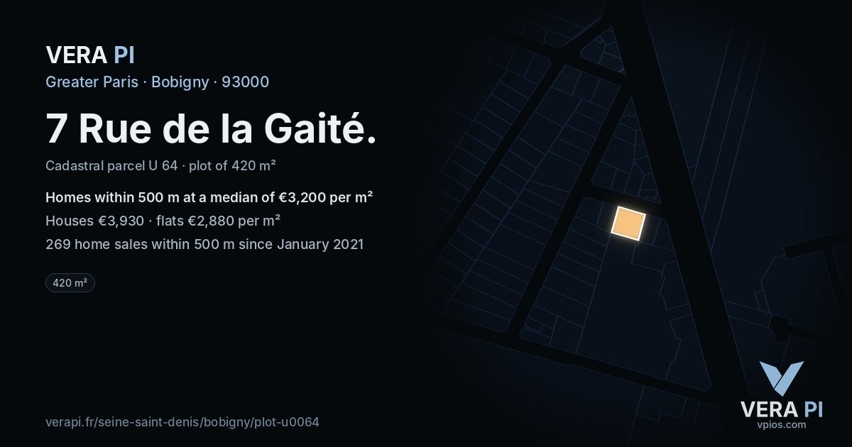 7 Rue de la Gaité, Bobigny at night – the plot lit, the parcels around coloured by the prices near them
