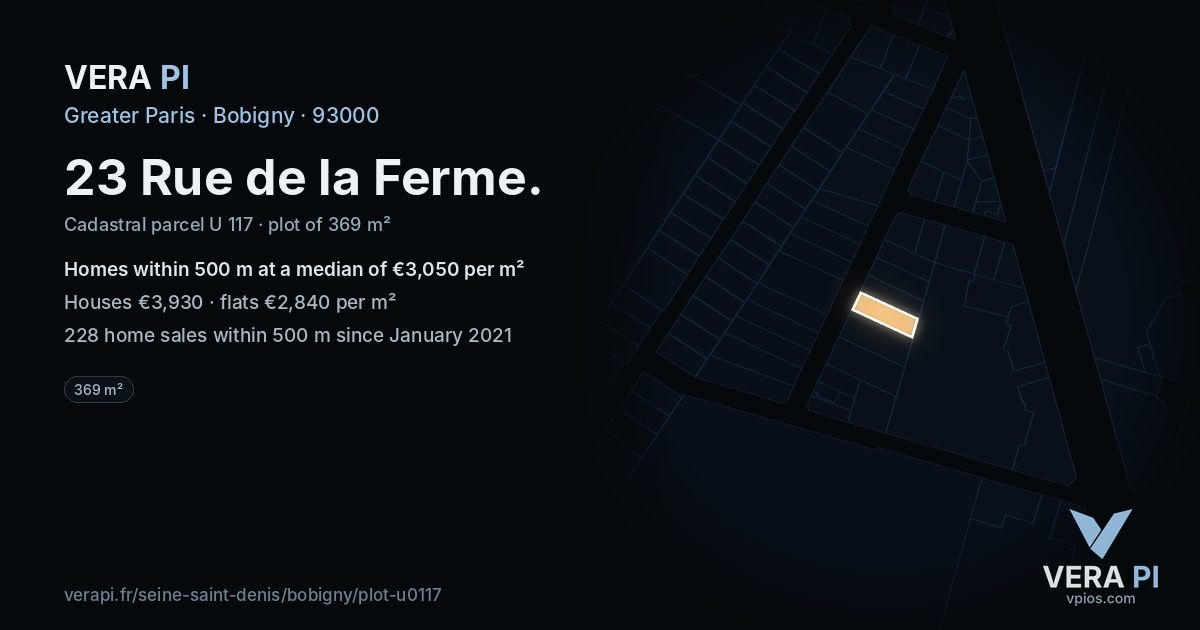 23 Rue de la Ferme, Bobigny at night – the plot lit, the parcels around coloured by the prices near them