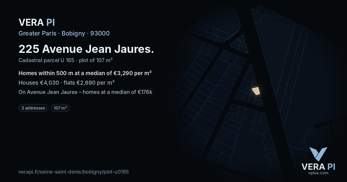 225 Avenue Jean Jaures, Bobigny at night – the plot lit, the parcels around coloured by the prices near them