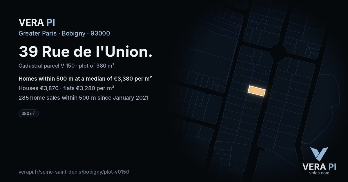 39 Rue de l'Union, Bobigny at night – the plot lit, the parcels around coloured by the prices near them