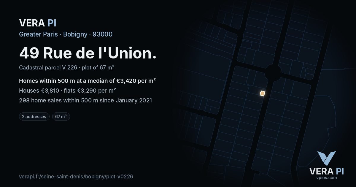 49 Rue de l'Union, Bobigny at night – the plot lit, the parcels around coloured by the prices near them
