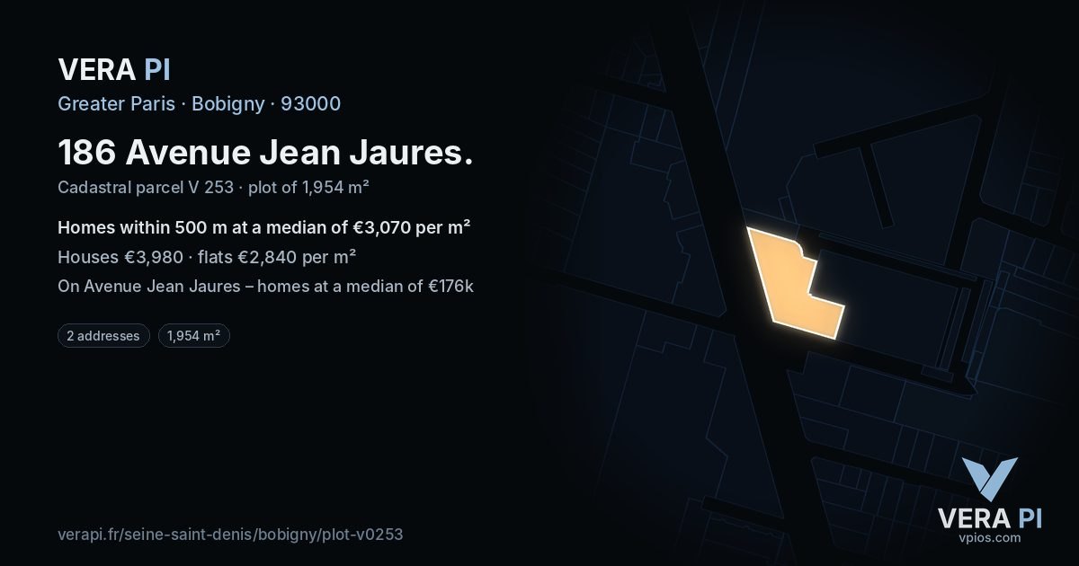 186 Avenue Jean Jaures, Bobigny at night – the plot lit, the parcels around coloured by the prices near them