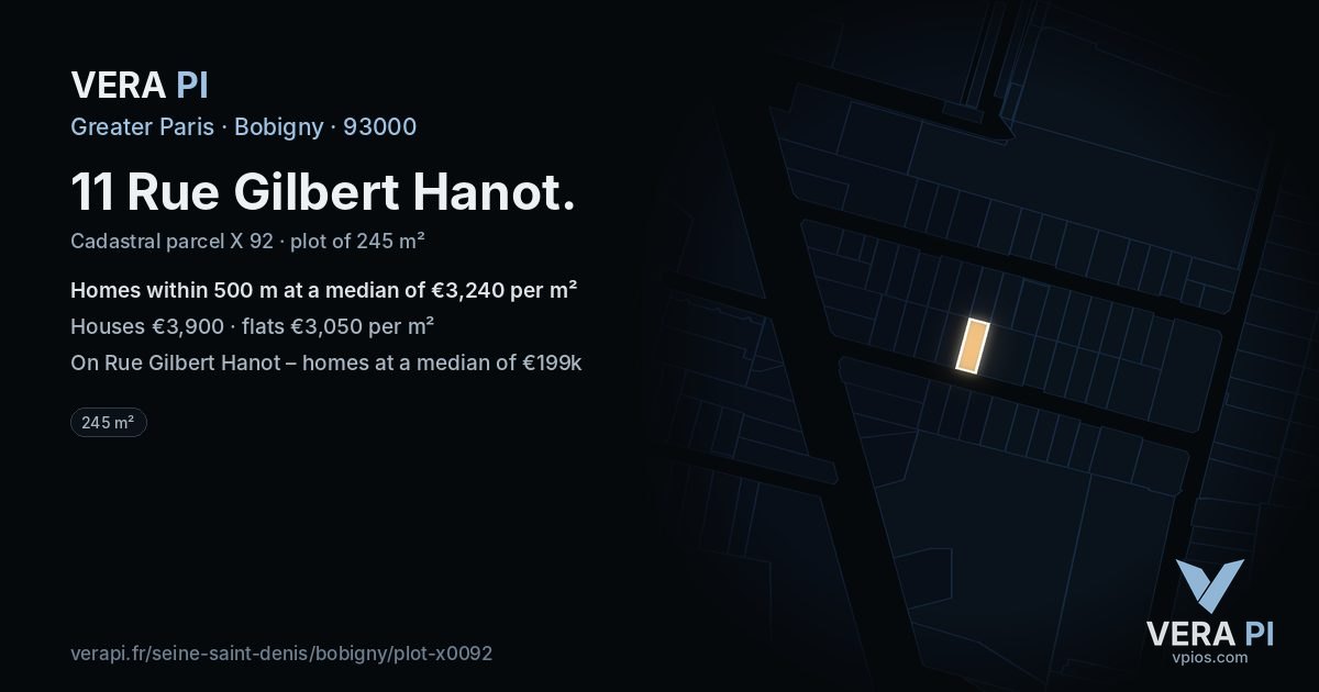 11 Rue Gilbert Hanot, Bobigny at night – the plot lit, the parcels around coloured by the prices near them
