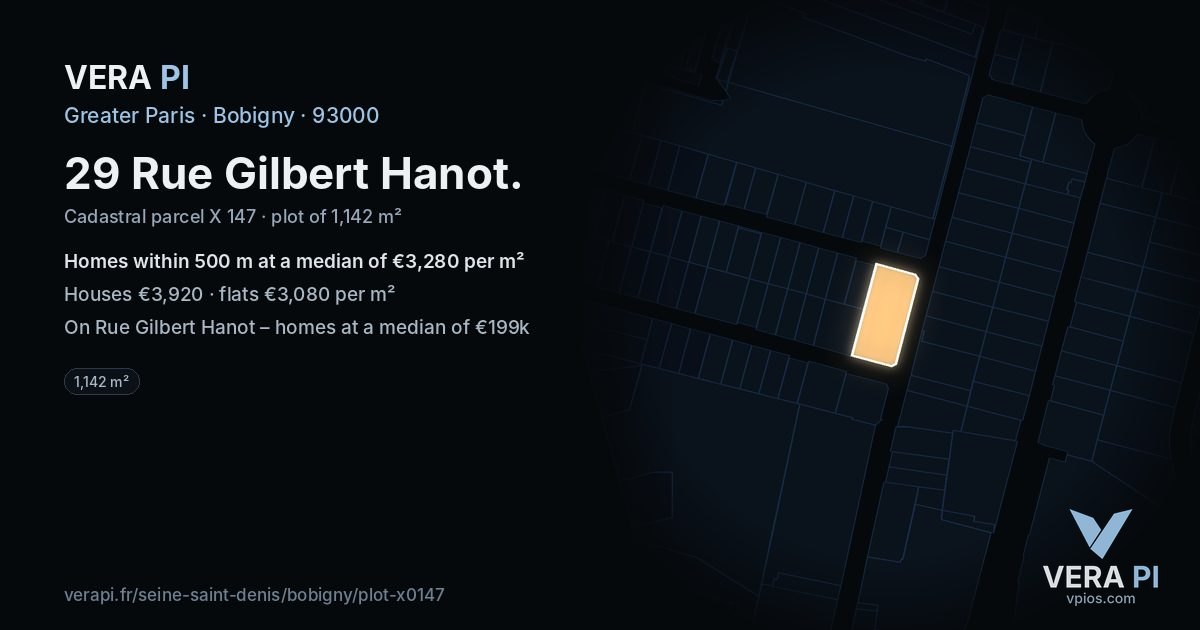 29 Rue Gilbert Hanot, Bobigny at night – the plot lit, the parcels around coloured by the prices near them
