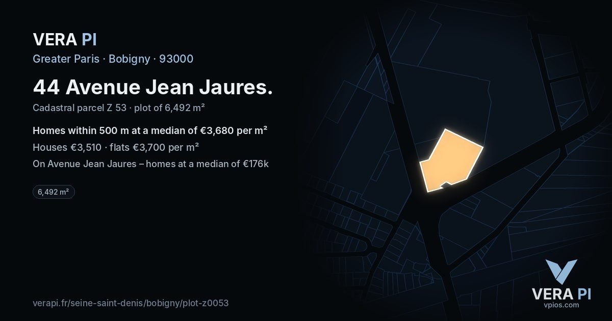 44 Avenue Jean Jaures, Bobigny at night – the plot lit, the parcels around coloured by the prices near them