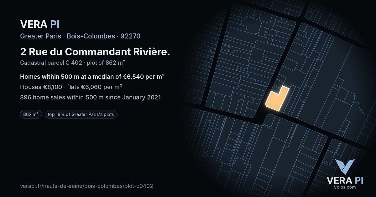 2 Rue du Commandant Rivière, Bois-Colombes at night – the plot lit, the parcels around coloured by the prices near them