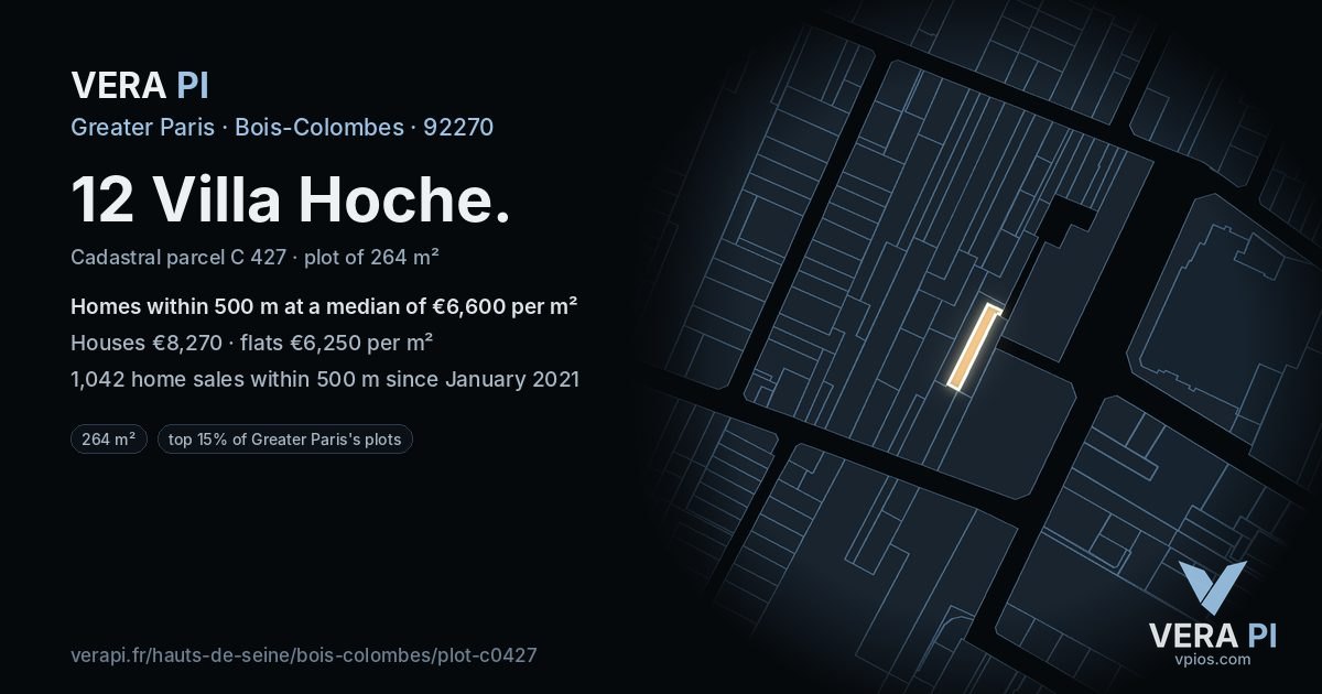 12 Villa Hoche, Bois-Colombes at night – the plot lit, the parcels around coloured by the prices near them