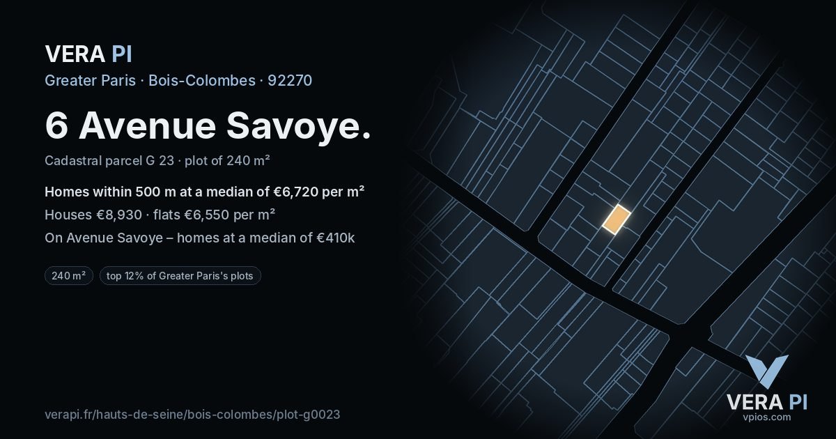 6 Avenue Savoye, Bois-Colombes at night – the plot lit, the parcels around coloured by the prices near them