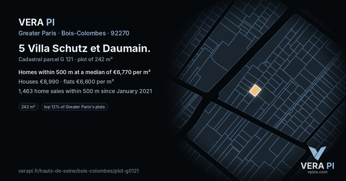 5 Villa Schutz et Daumain, Bois-Colombes at night – the plot lit, the parcels around coloured by the prices near them