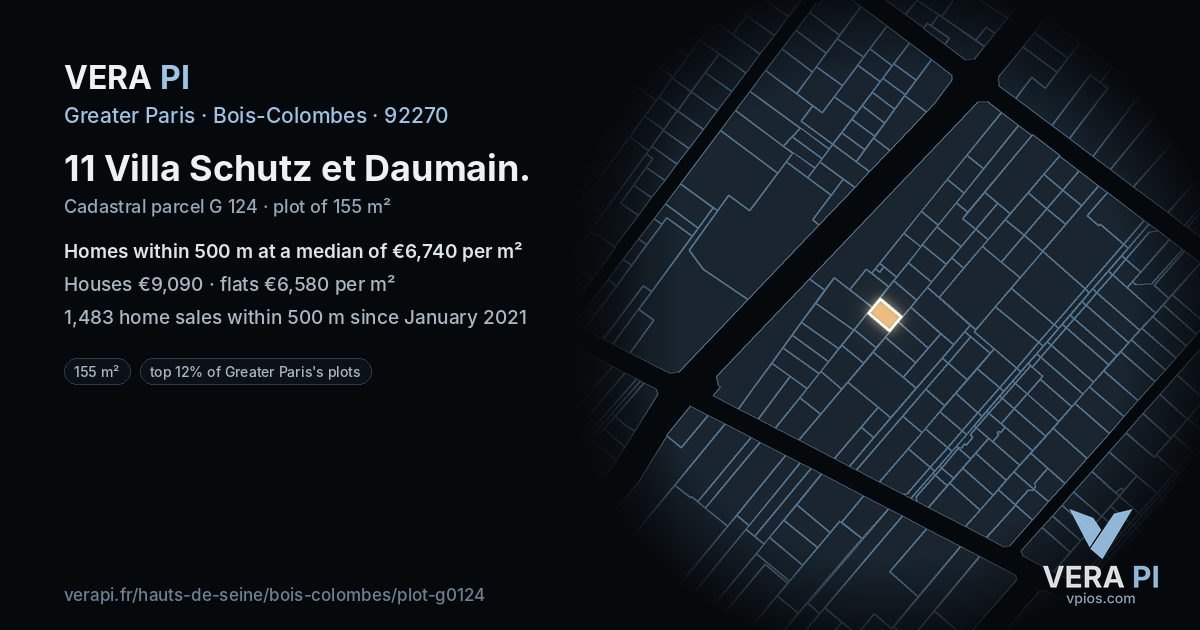 11 Villa Schutz et Daumain, Bois-Colombes at night – the plot lit, the parcels around coloured by the prices near them