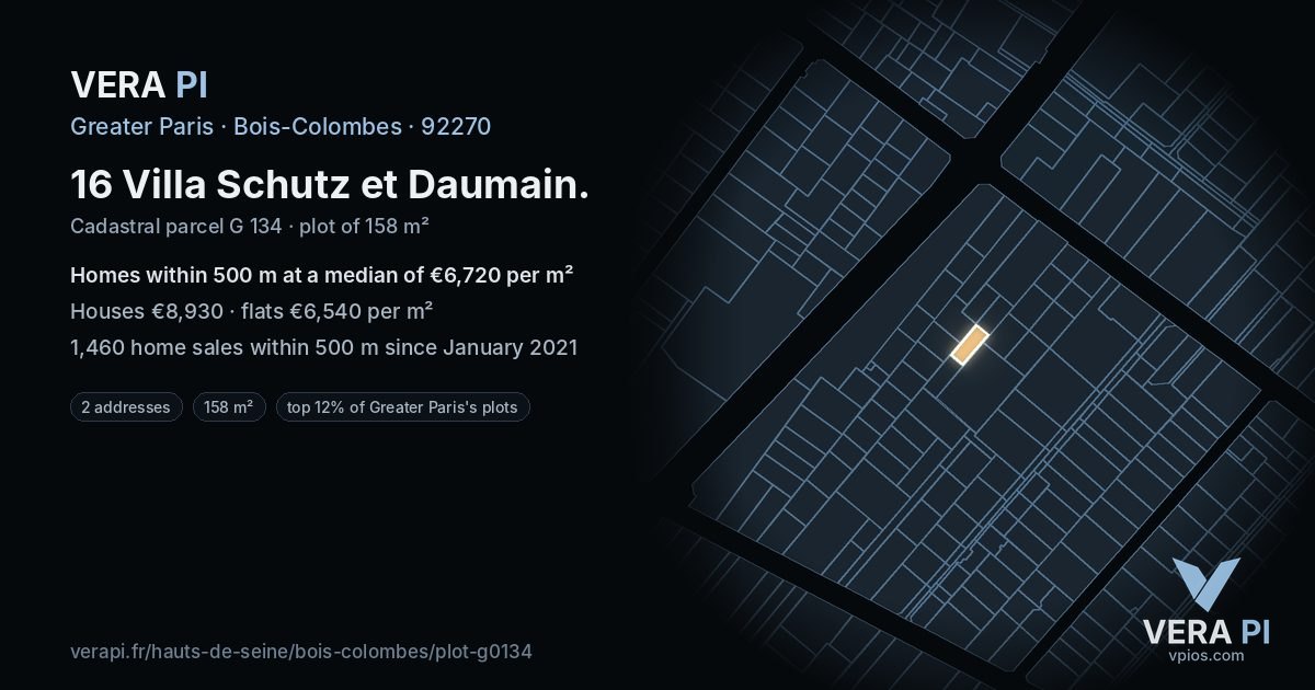 16 Villa Schutz et Daumain, Bois-Colombes at night – the plot lit, the parcels around coloured by the prices near them