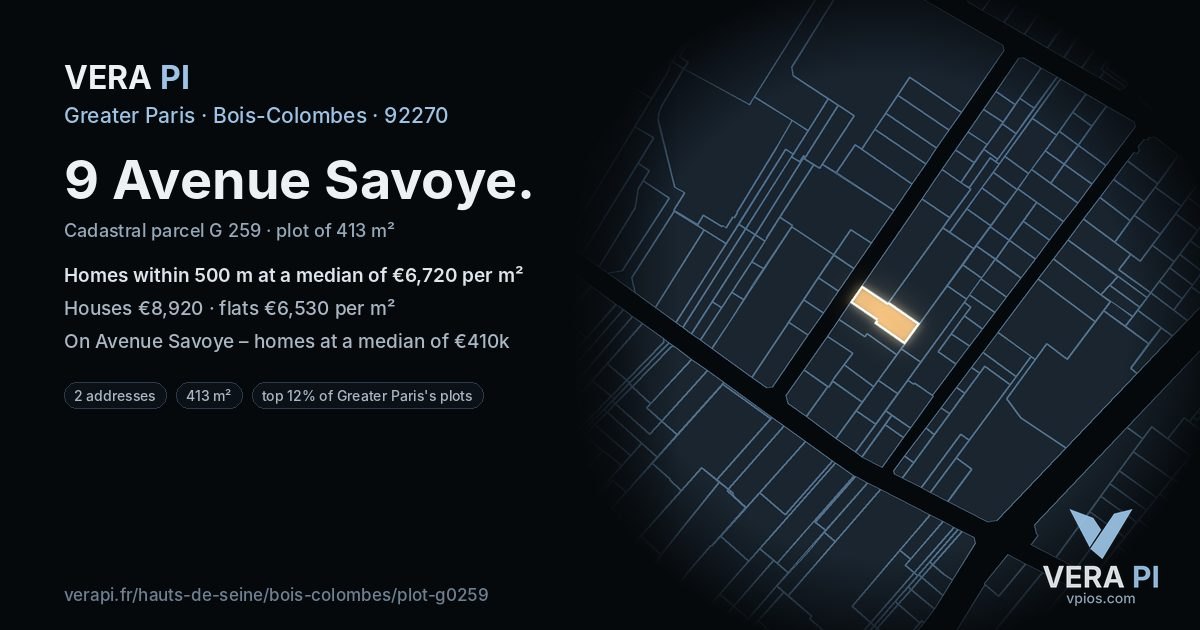 9 Avenue Savoye, Bois-Colombes at night – the plot lit, the parcels around coloured by the prices near them
