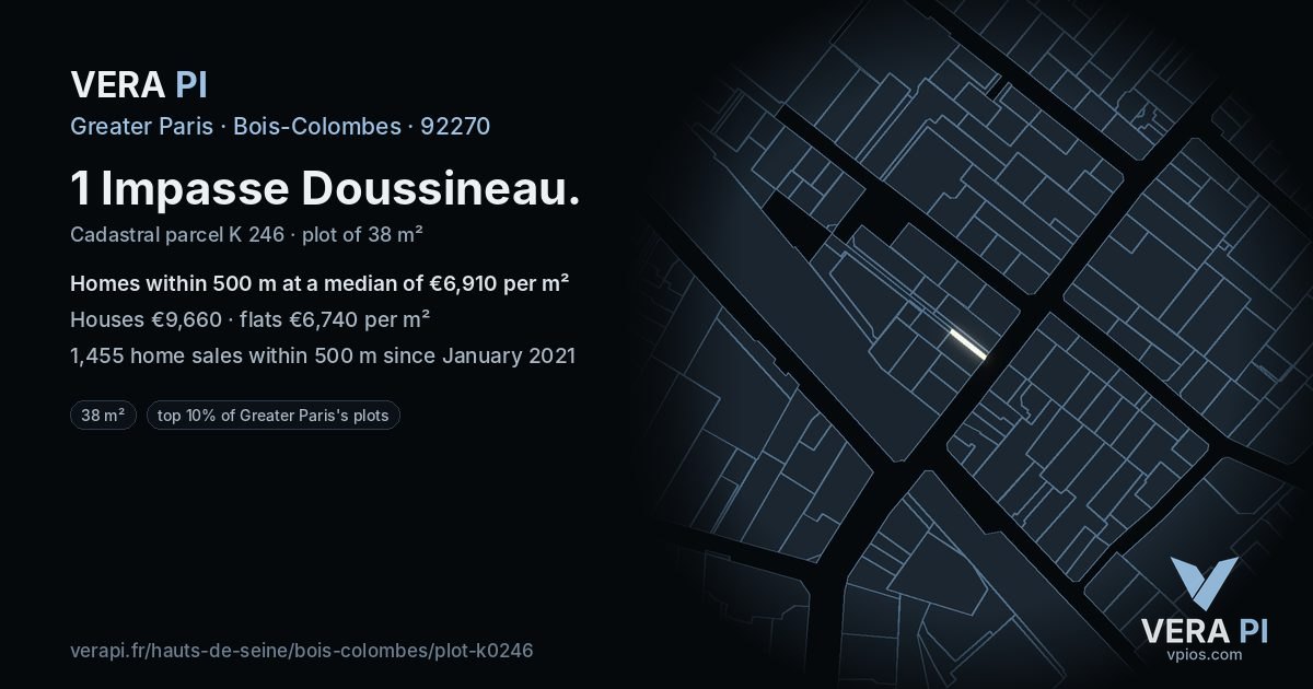 1 Impasse Doussineau, Bois-Colombes at night – the plot lit, the parcels around coloured by the prices near them