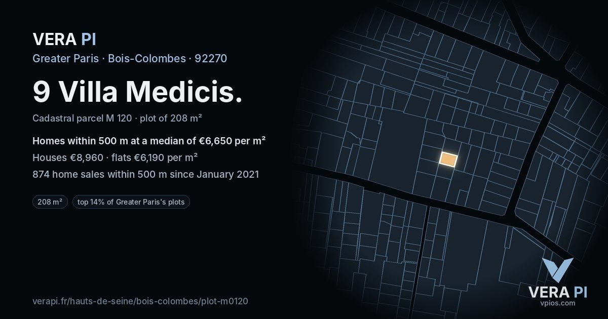 9 Villa Medicis, Bois-Colombes at night – the plot lit, the parcels around coloured by the prices near them