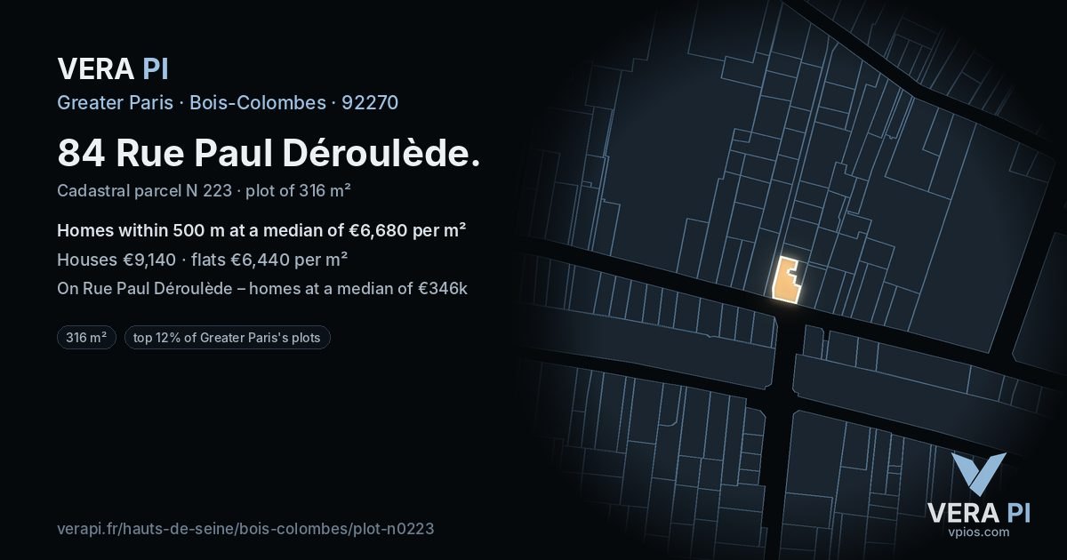 84 Rue Paul Déroulède, Bois-Colombes at night – the plot lit, the parcels around coloured by the prices near them
