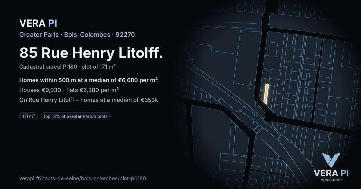 85 Rue Henry Litolff, Bois-Colombes at night – the plot lit, the parcels around coloured by the prices near them