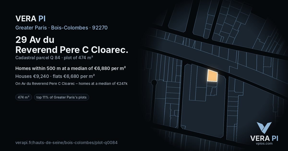 29 Av du Reverend Pere C Cloarec, Bois-Colombes at night – the plot lit, the parcels around coloured by the prices near them