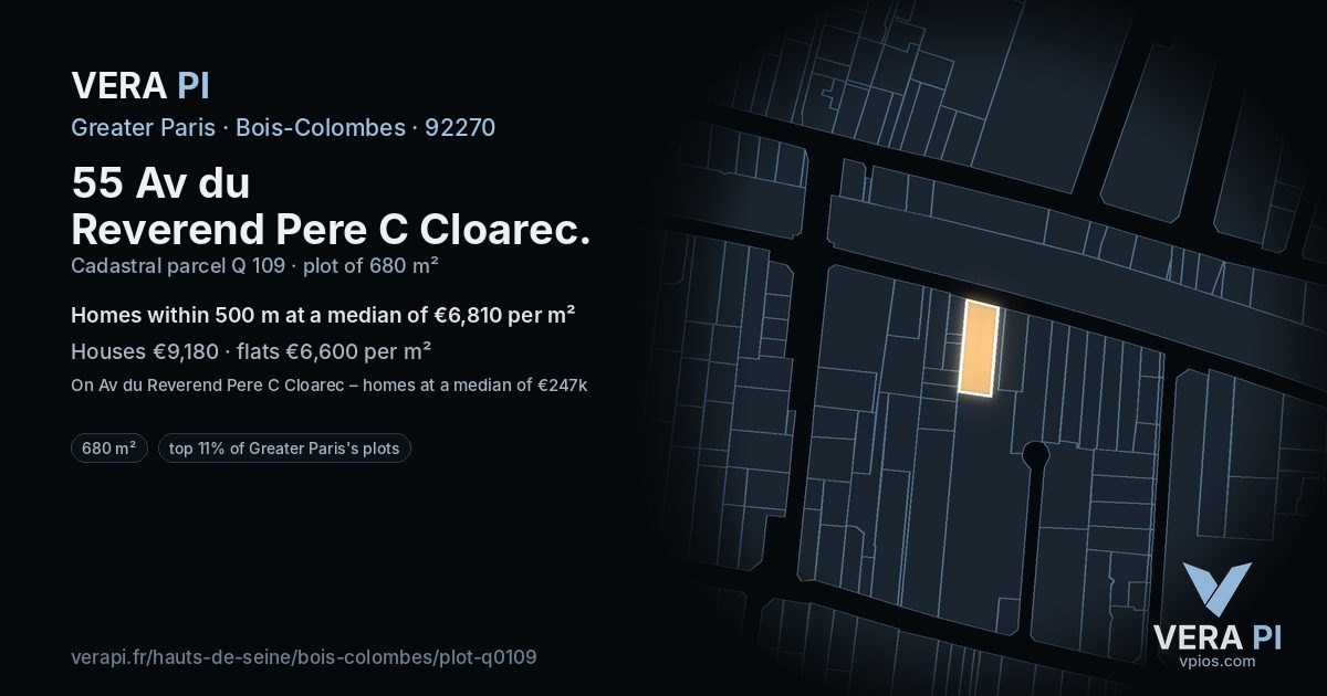 55 Av du Reverend Pere C Cloarec, Bois-Colombes at night – the plot lit, the parcels around coloured by the prices near them