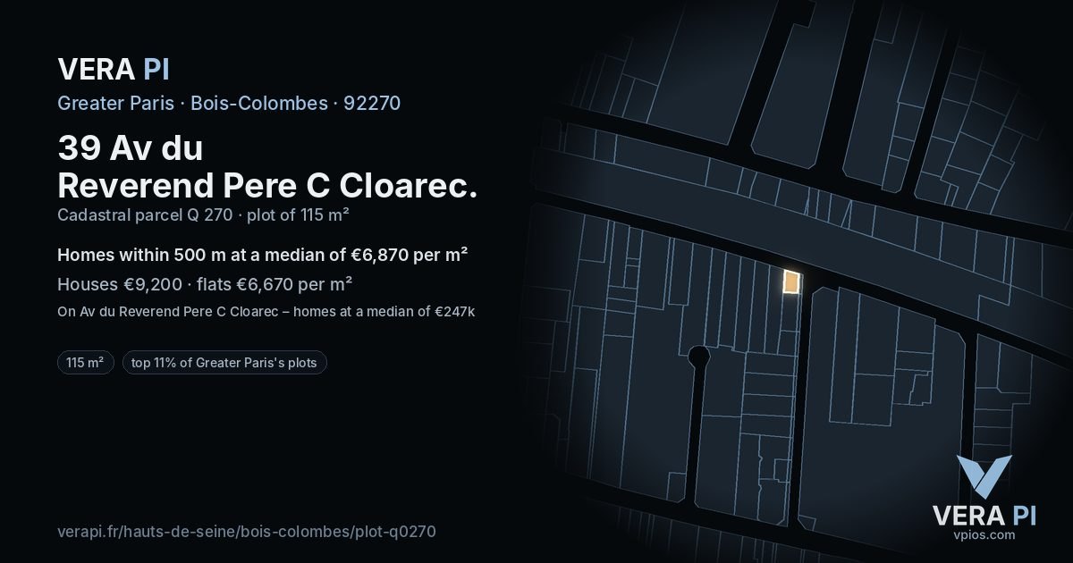 39 Av du Reverend Pere C Cloarec, Bois-Colombes at night – the plot lit, the parcels around coloured by the prices near them