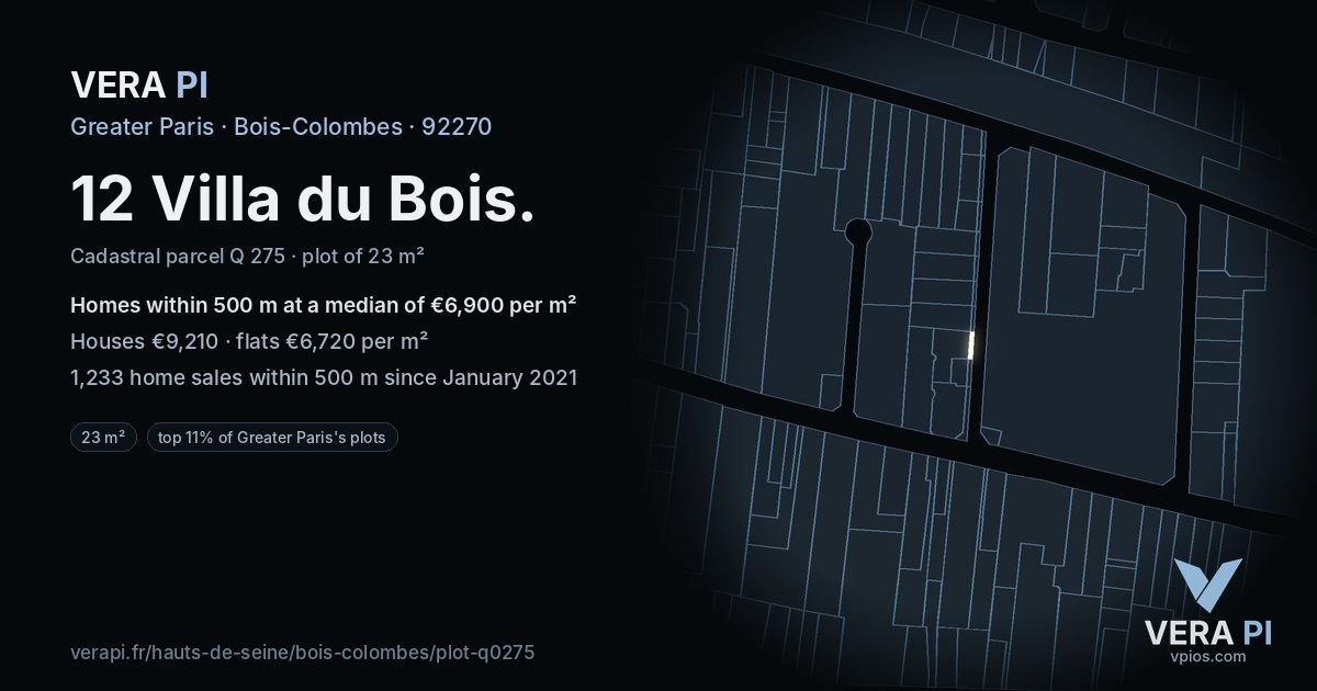 12 Villa du Bois, Bois-Colombes at night – the plot lit, the parcels around coloured by the prices near them