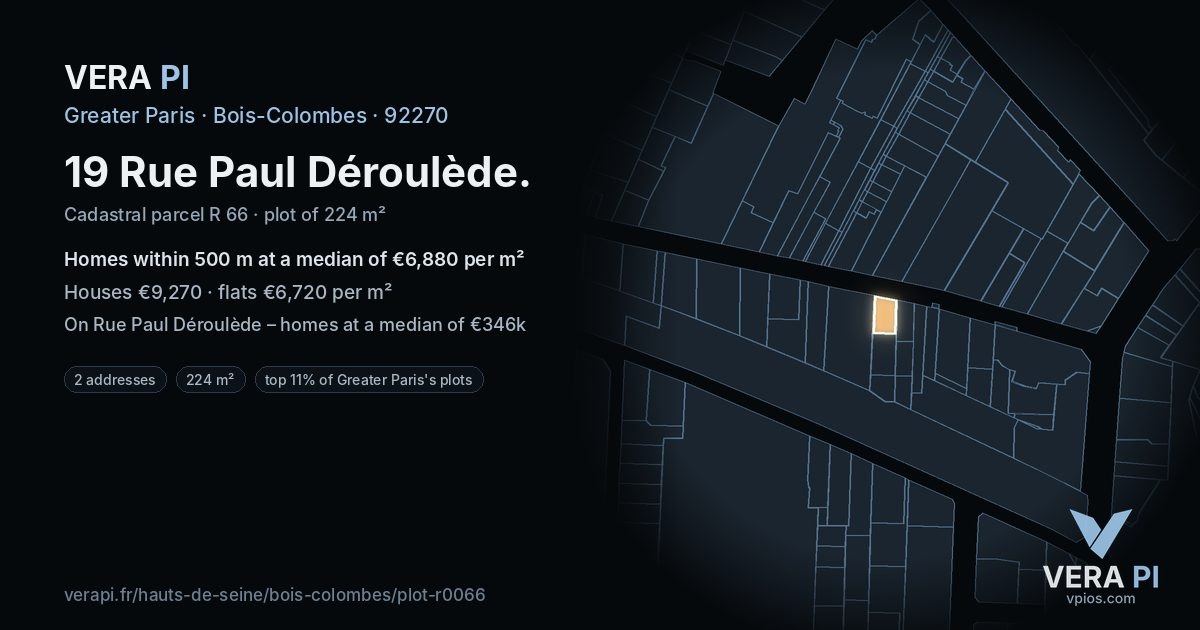 19 Rue Paul Déroulède, Bois-Colombes at night – the plot lit, the parcels around coloured by the prices near them