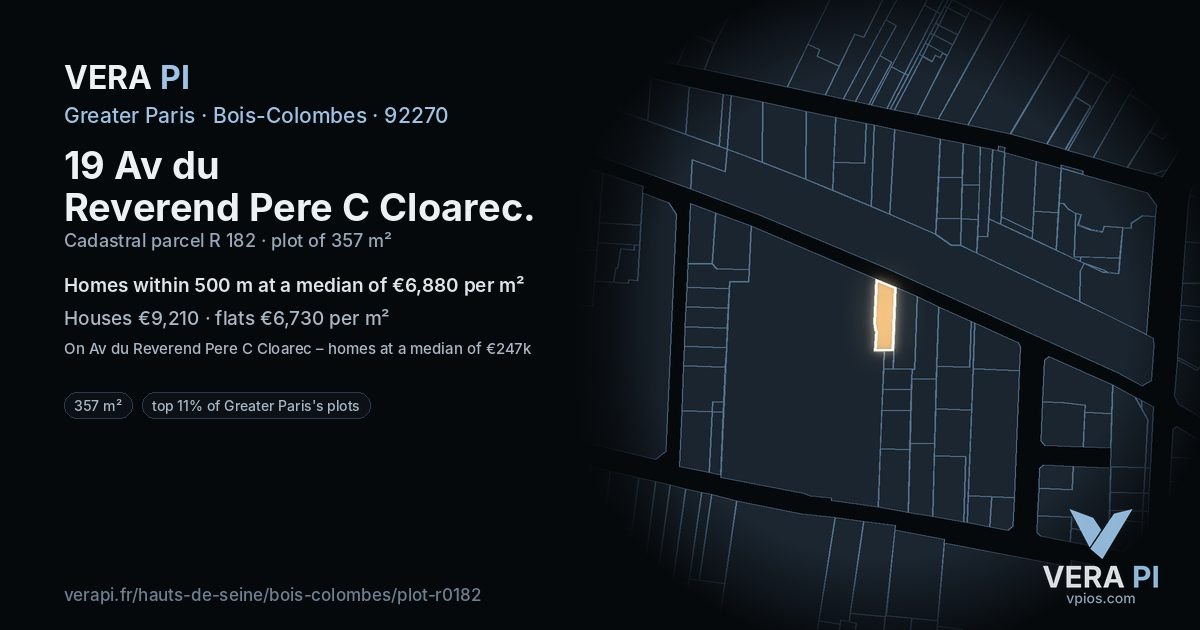 19 Av du Reverend Pere C Cloarec, Bois-Colombes at night – the plot lit, the parcels around coloured by the prices near them