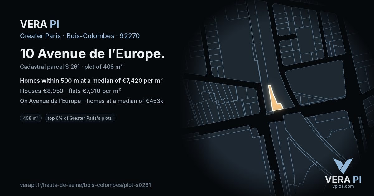 10 Avenue de l’Europe, Bois-Colombes at night – the plot lit, the parcels around coloured by the prices near them