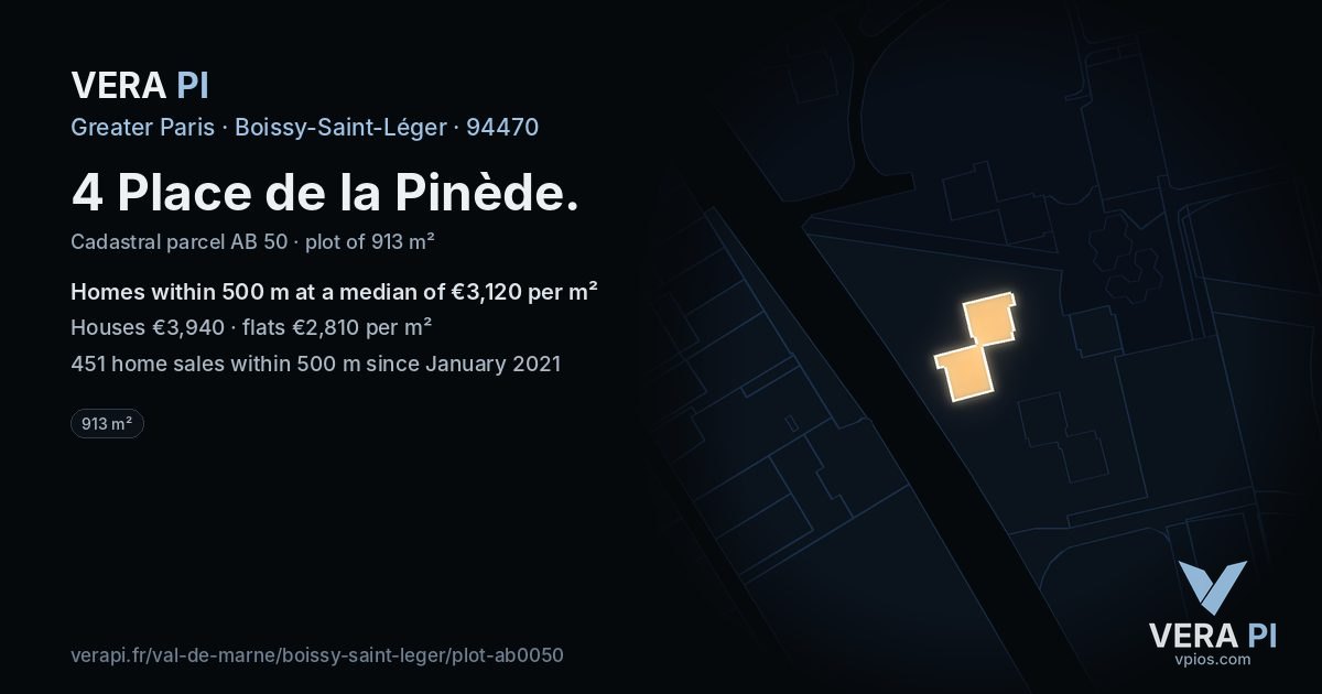4 Place de la Pinède, Boissy-Saint-Léger at night – the plot lit, the parcels around coloured by the prices near them