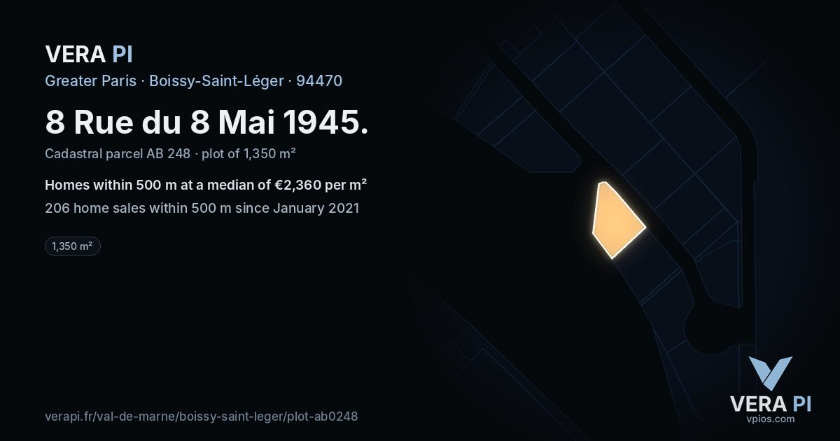 8 Rue du 8 Mai 1945, Boissy-Saint-Léger at night – the plot lit, the parcels around coloured by the prices near them