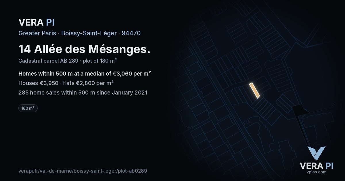 14 Allée des Mésanges, Boissy-Saint-Léger at night – the plot lit, the parcels around coloured by the prices near them