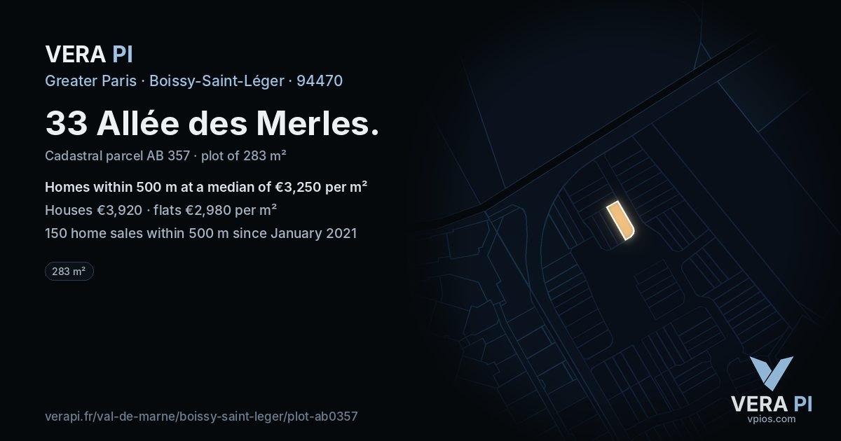 33 Allée des Merles, Boissy-Saint-Léger at night – the plot lit, the parcels around coloured by the prices near them