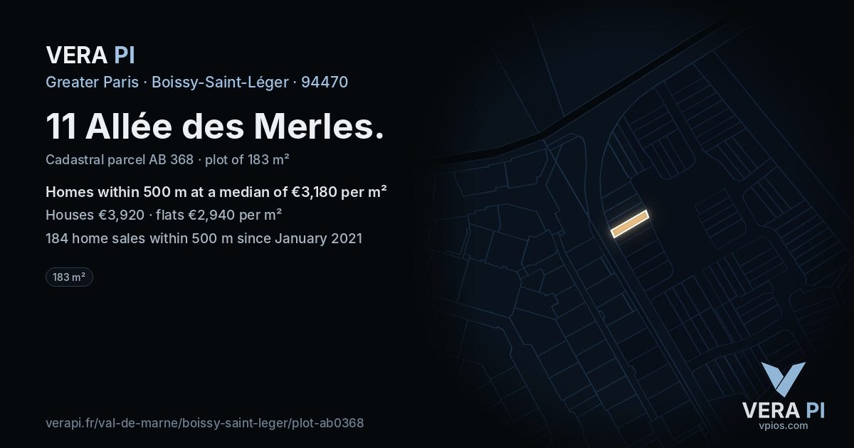 11 Allée des Merles, Boissy-Saint-Léger at night – the plot lit, the parcels around coloured by the prices near them