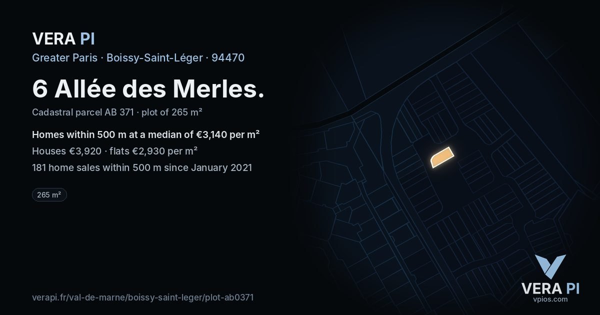 6 Allée des Merles, Boissy-Saint-Léger at night – the plot lit, the parcels around coloured by the prices near them